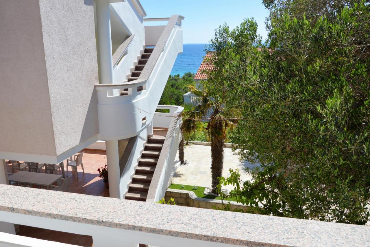 Apartments And Rooms By The Sea Jakisnica, Pag - 4160 Lun  Zewnętrze zdjęcie