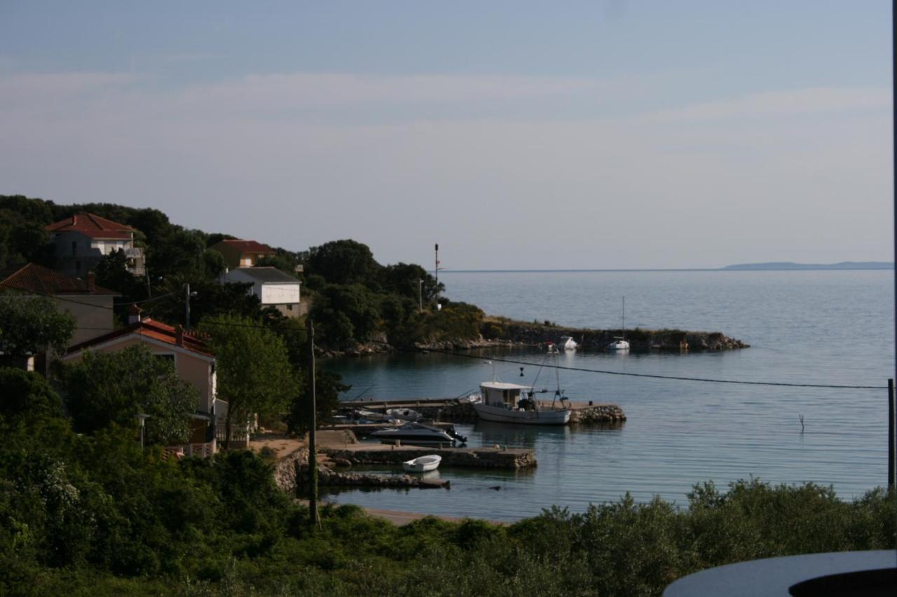Apartments And Rooms By The Sea Jakisnica, Pag - 4160 Lun  Zewnętrze zdjęcie