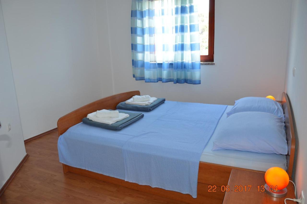 Apartments And Rooms By The Sea Jakisnica, Pag - 4160 Lun  Zewnętrze zdjęcie